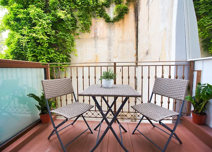Rastoni Athens Suites Near Acropolis At Tsatsou Street
